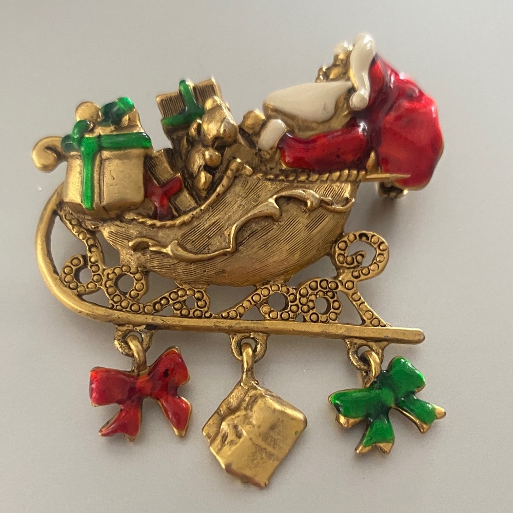 Danecraft stamped Festive Santa Sleigh Brooch - Gold, Red, Green